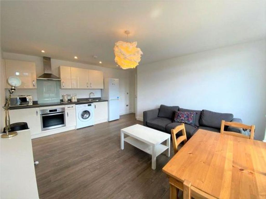 Property photo 2 of 11