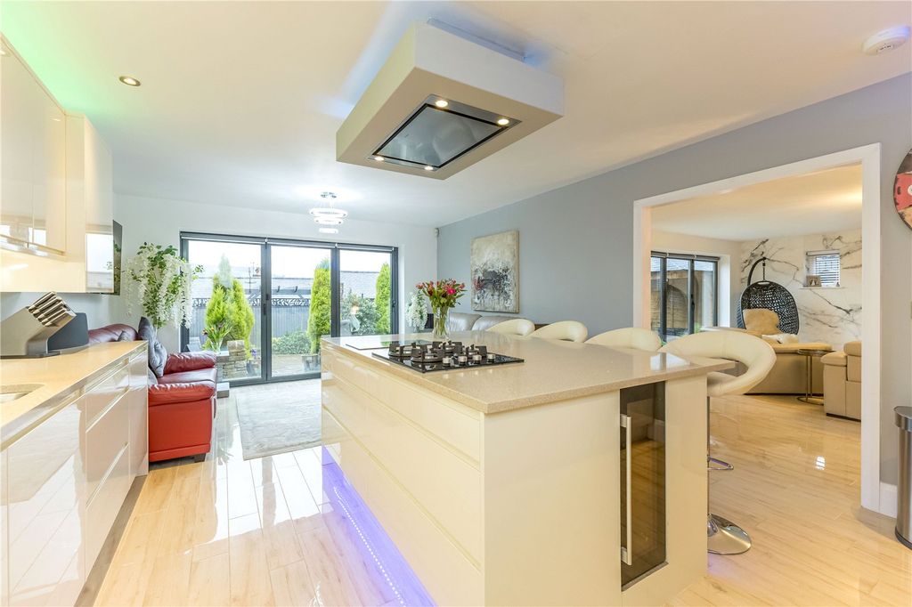 Additional image 24 of 5 bed detached house for saleBallroyd Lane, Longwood, Huddersfield HD3