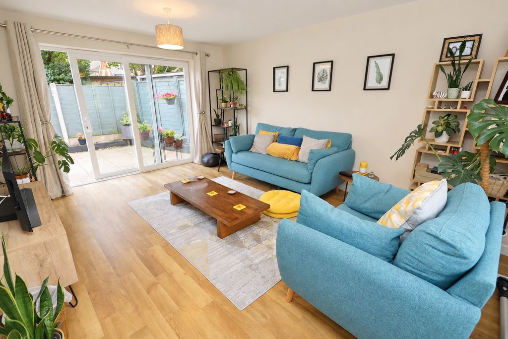 Property photo 2 of 12 1U7A0395