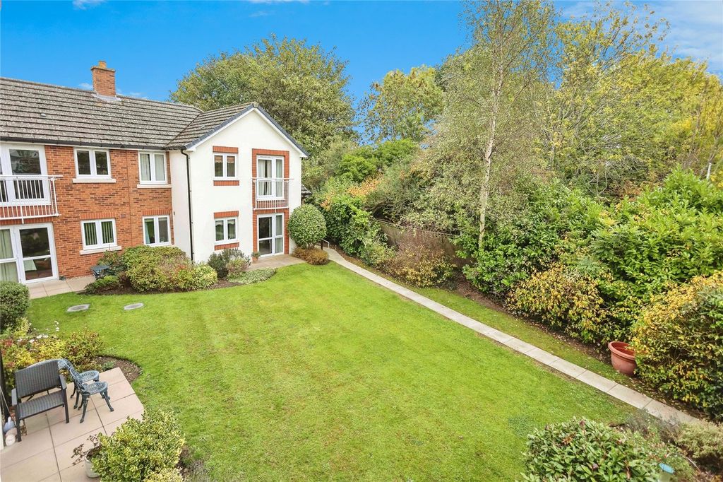 Property photo 1 of 11 General View