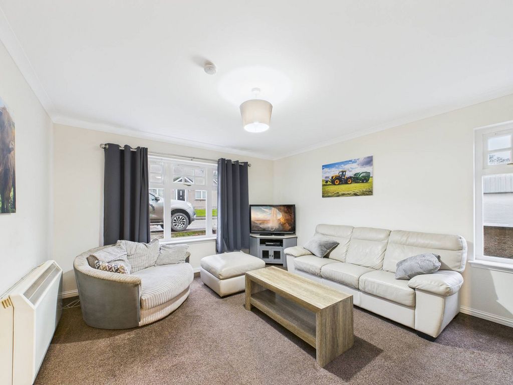 Property photo 2 of 23