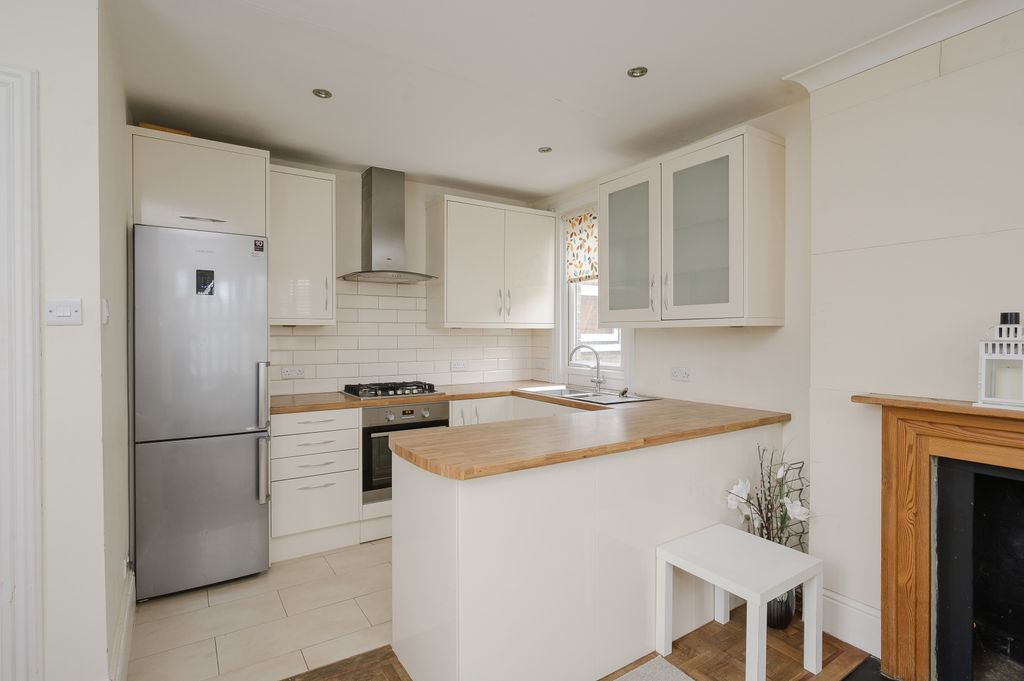 Property photo 3 of 10 Picture No. 18