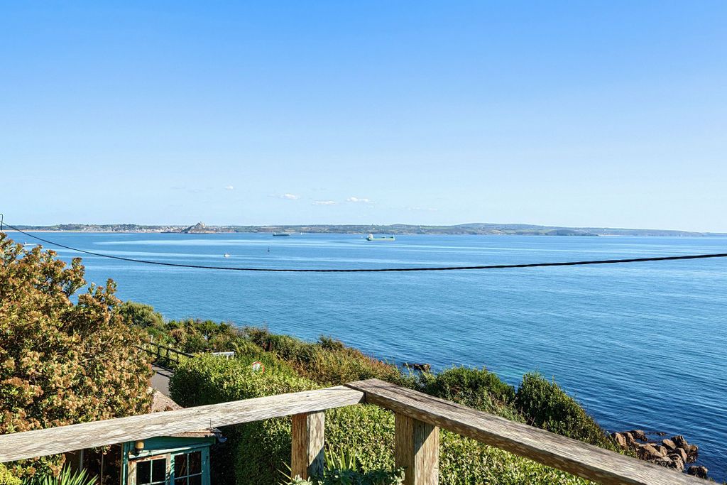 Property photo 3 of 23 Photo 3