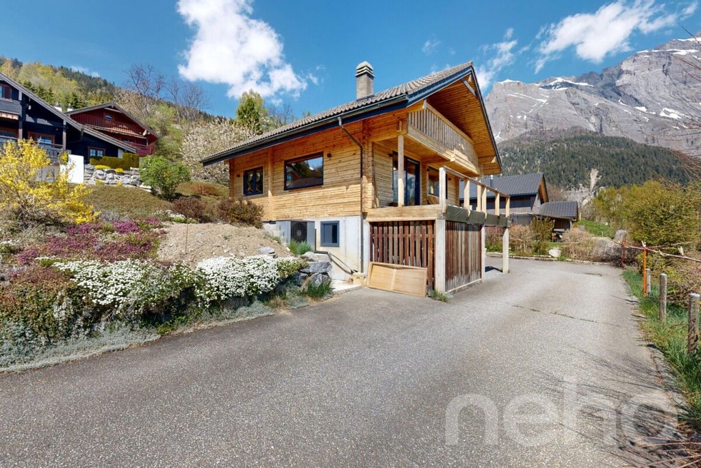 Property photo 1 of 12