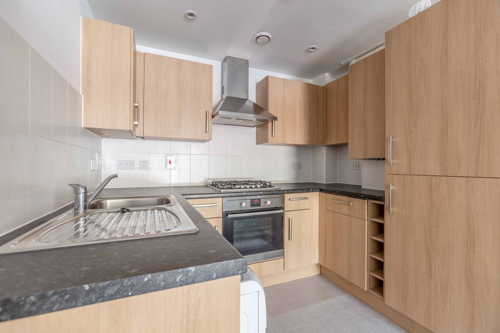 Property photo 2 of 13 Kitchen