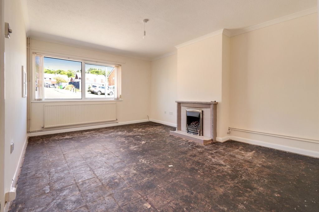 Property photo 2 of 10 Sitting Dining Room