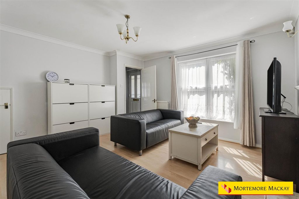 Property photo 2 of 32 6_83215_Watermarked.Jpg