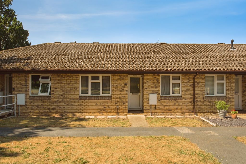 Property photo 1 of 15