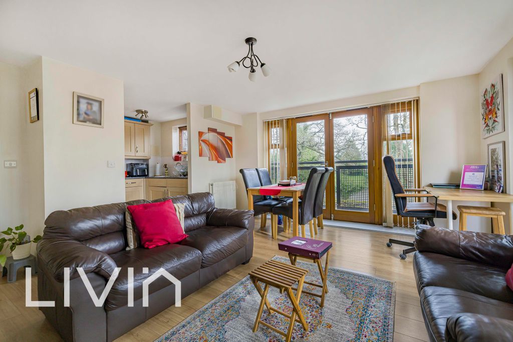 Property photo 3 of 12 Photo 3