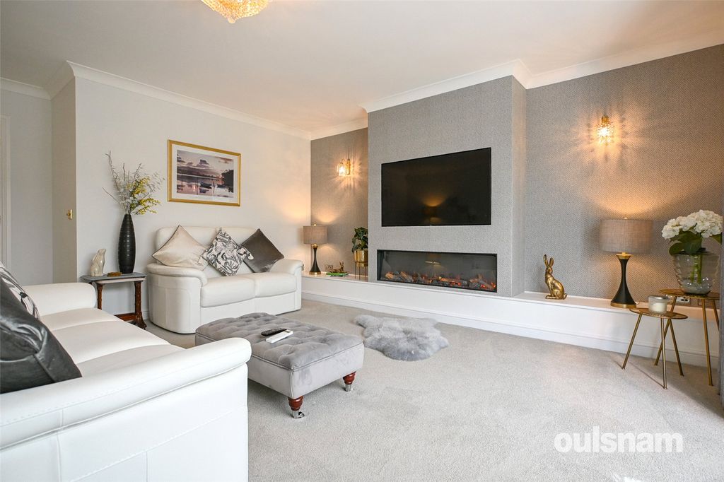 Property photo 2 of 42 Picture No. 28