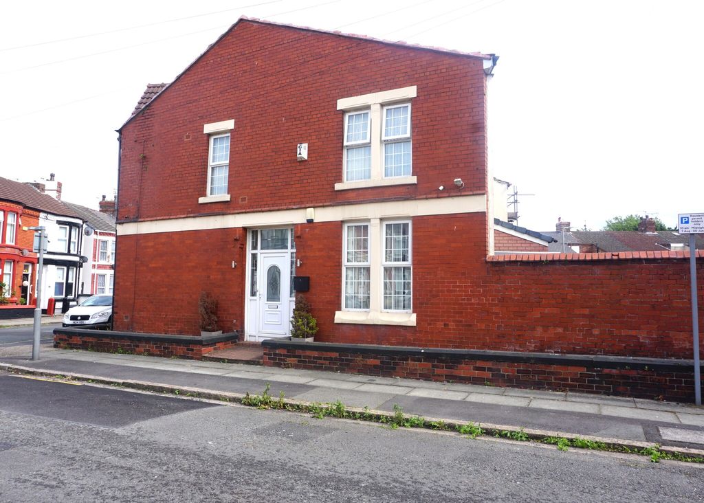 Property photo 1 of 21