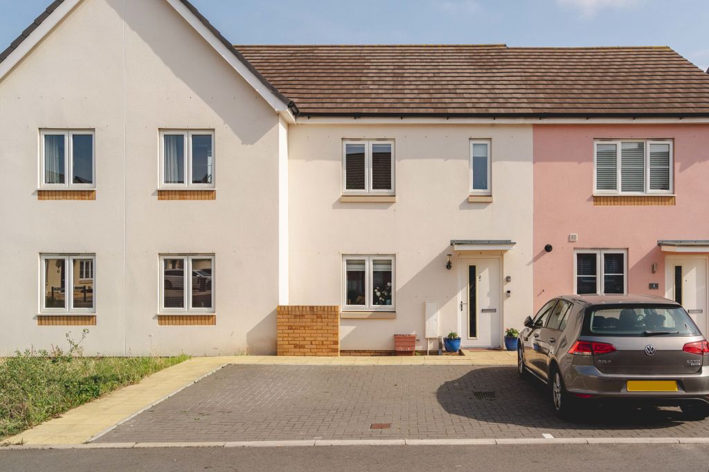 Property photo 1 of 16 25