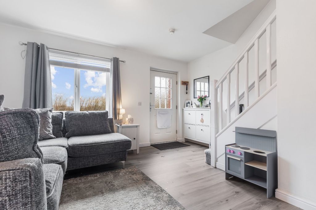 Property photo 2 of 26 Picture No. 04