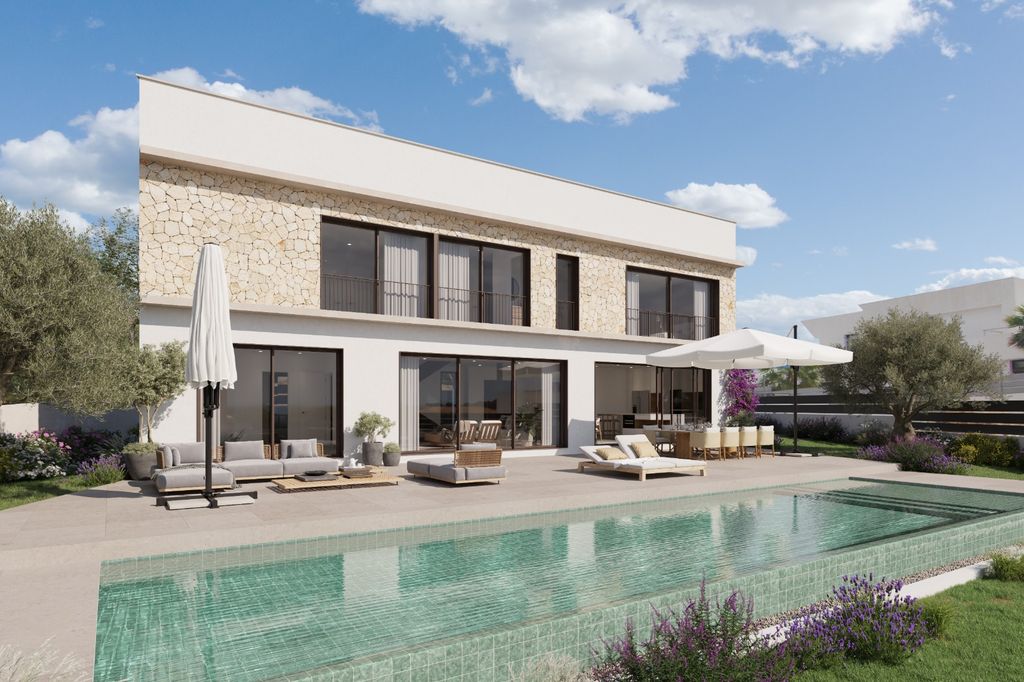 Property photo 1 of 11 82501 001.Jpg