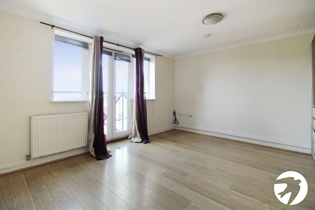 Property photo 3 of 5 Picture No. 02