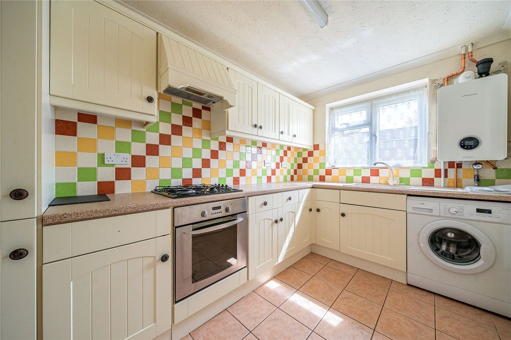 Property photo 3 of 13 Picture No. 04