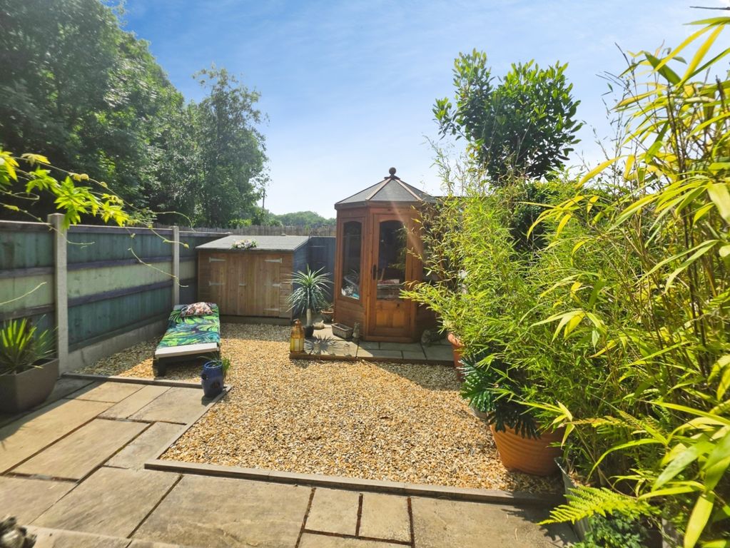Property photo 2 of 39 Pbox-Img.Jpg