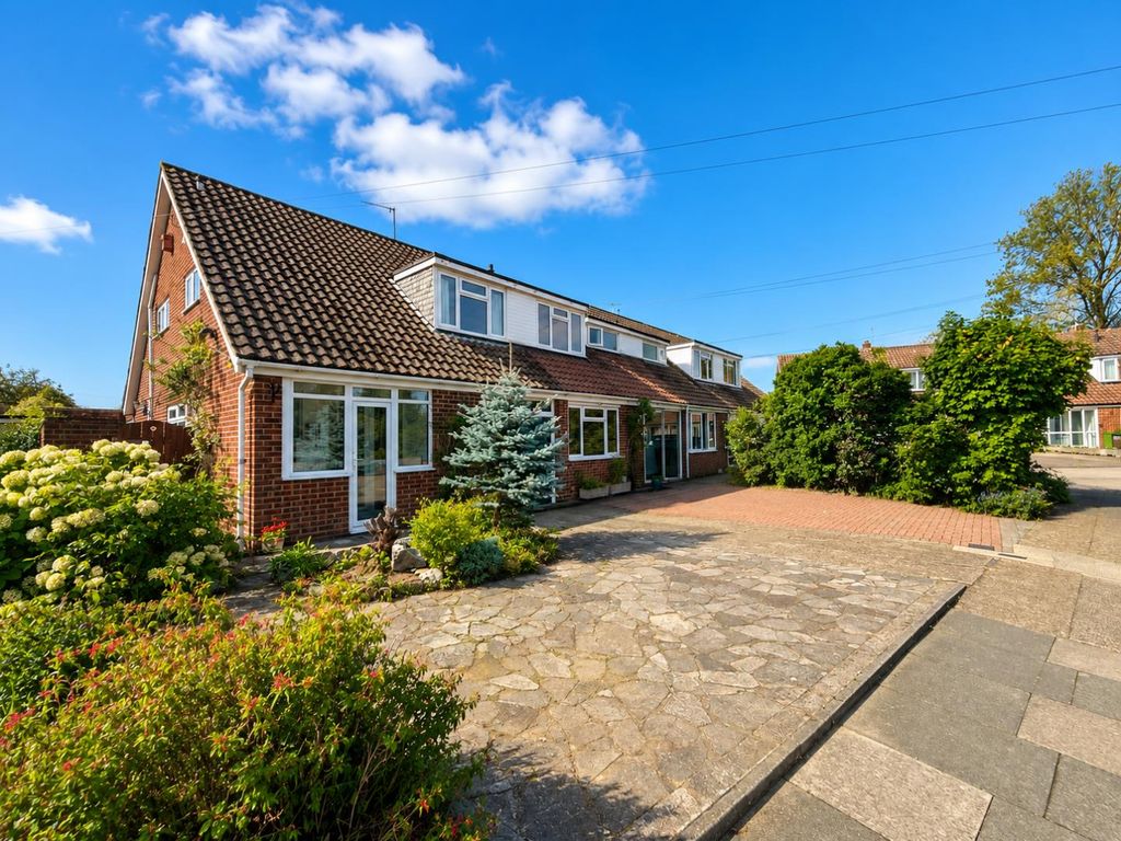 Property photo 1 of 15 1.Png