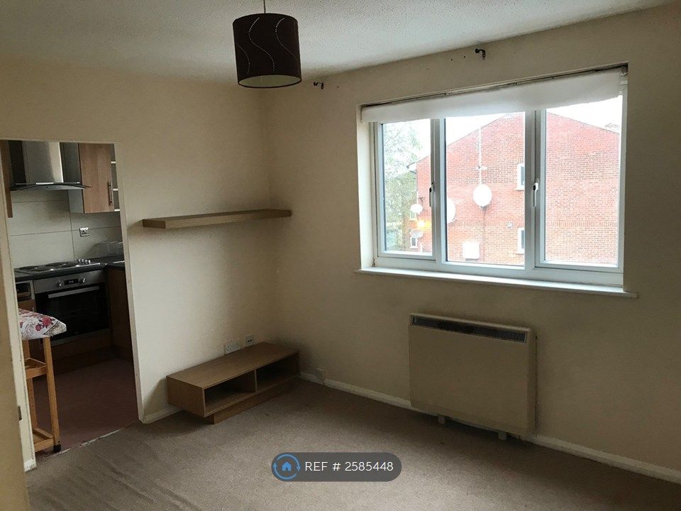 Property photo 3 of 6