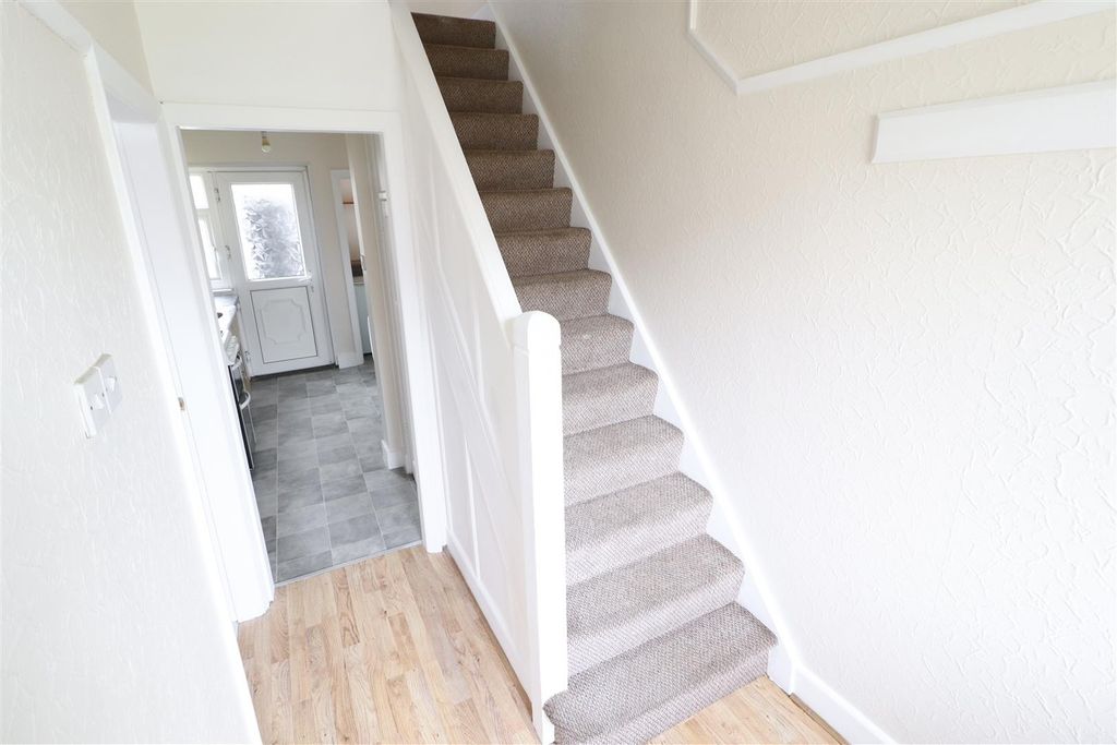 Property photo 3 of 17 23 William Bristow Road-4.Jpg