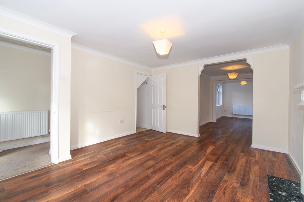 Property photo 3 of 18 Dsc_0428