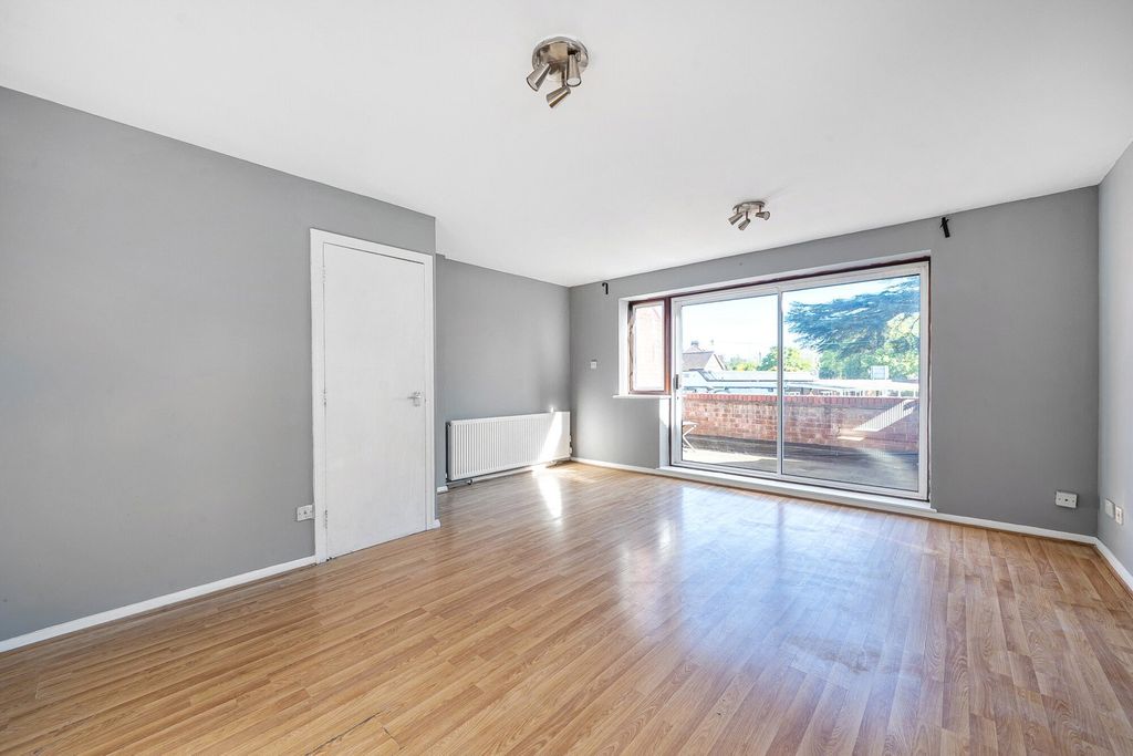 Property photo 3 of 12 Picture No. 46