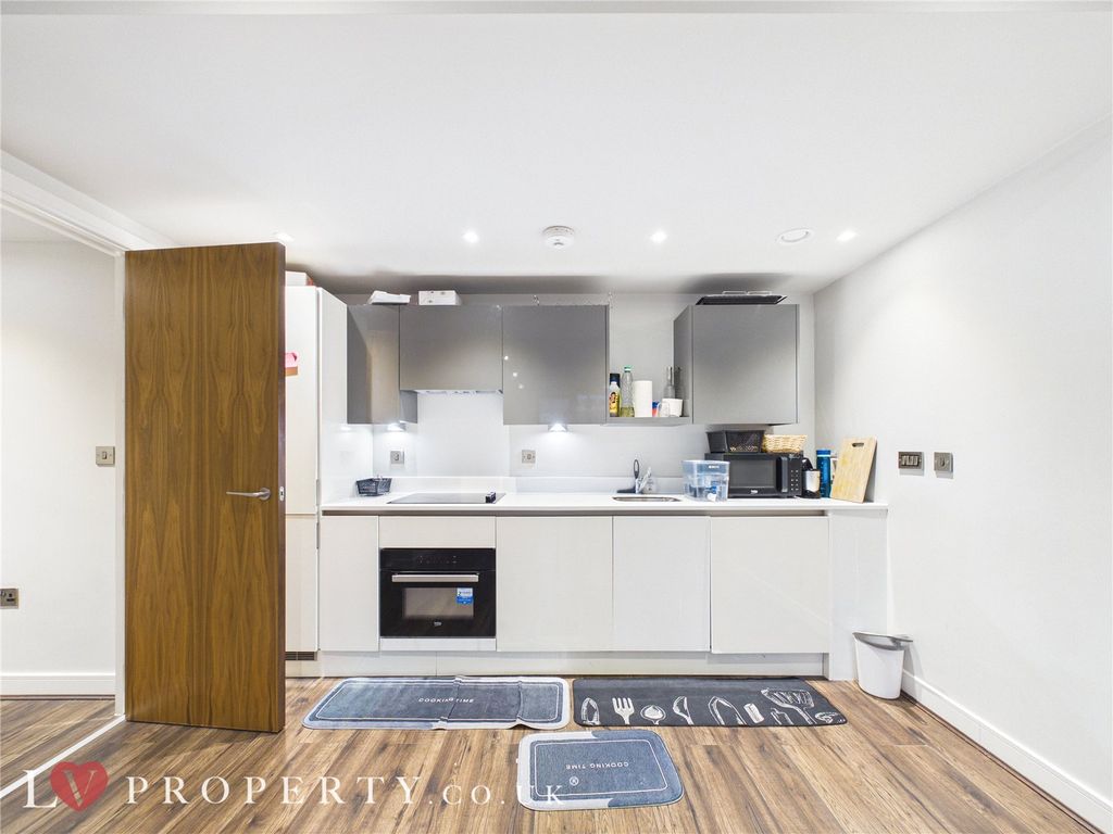 Property photo 2 of 6 Picture No. 04