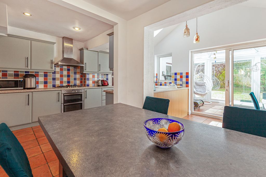 Property photo 2 of 11 288362