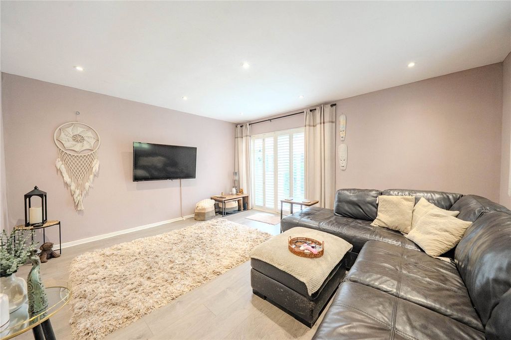 Property photo 2 of 11 Picture No. 07
