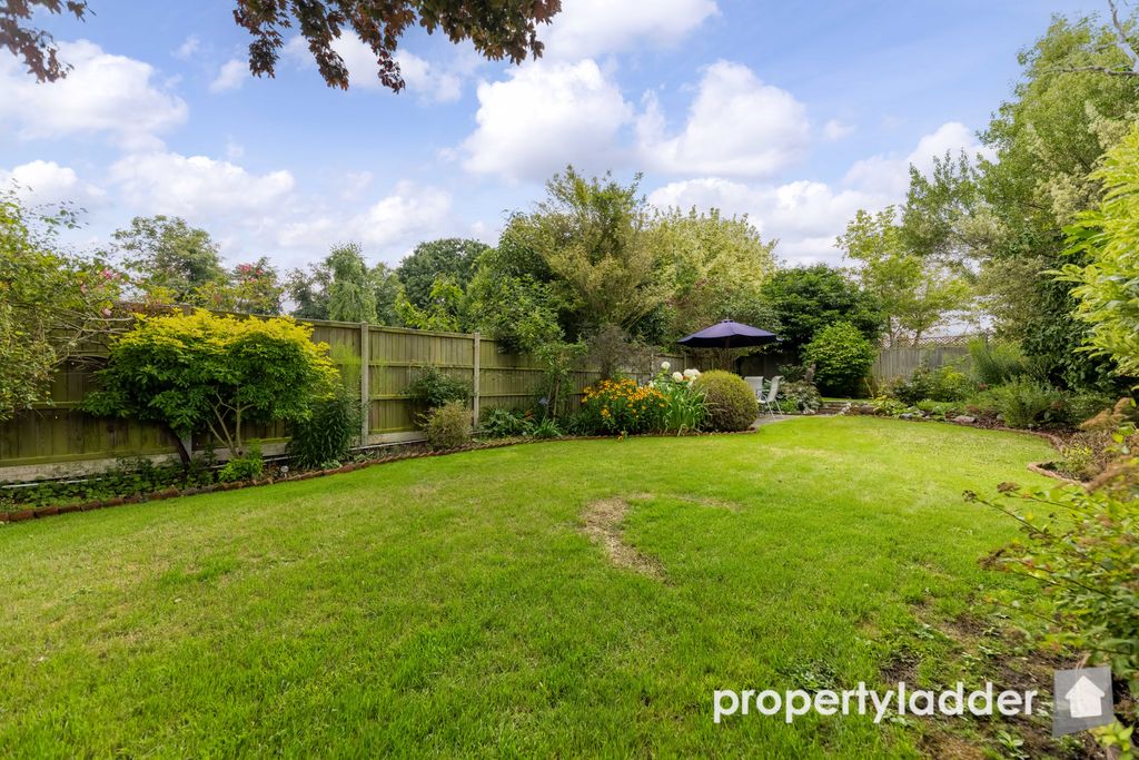 Property photo 2 of 27 Pl-33