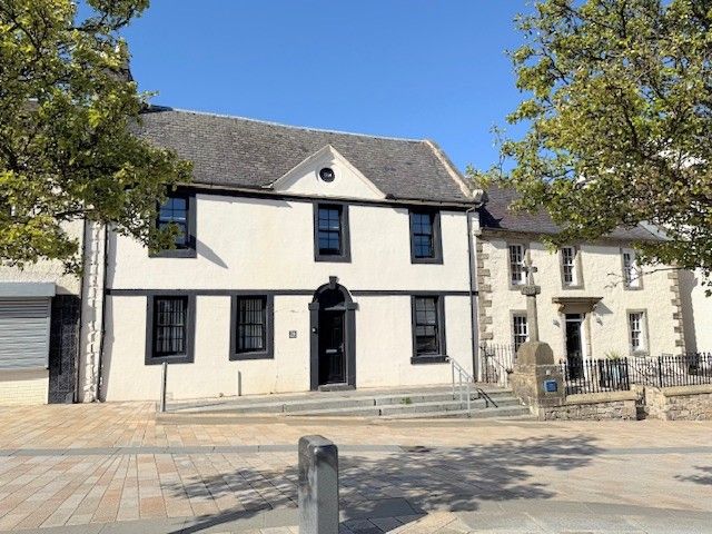 Property photo 1 of 18 External Front