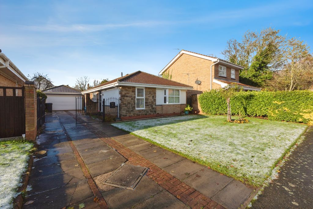 Property photo 1 of 14 Front View