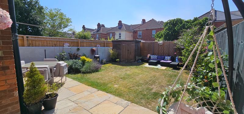 Property photo 2 of 17 Photo 3