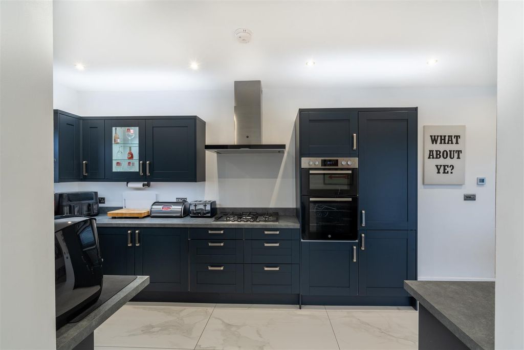 Property photo 3 of 15 _A7R8362-Hdr.Jpg