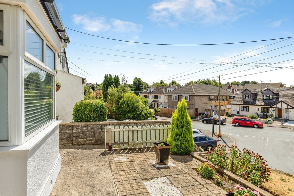Property photo 2 of 18 Pbox-Img.Jpg
