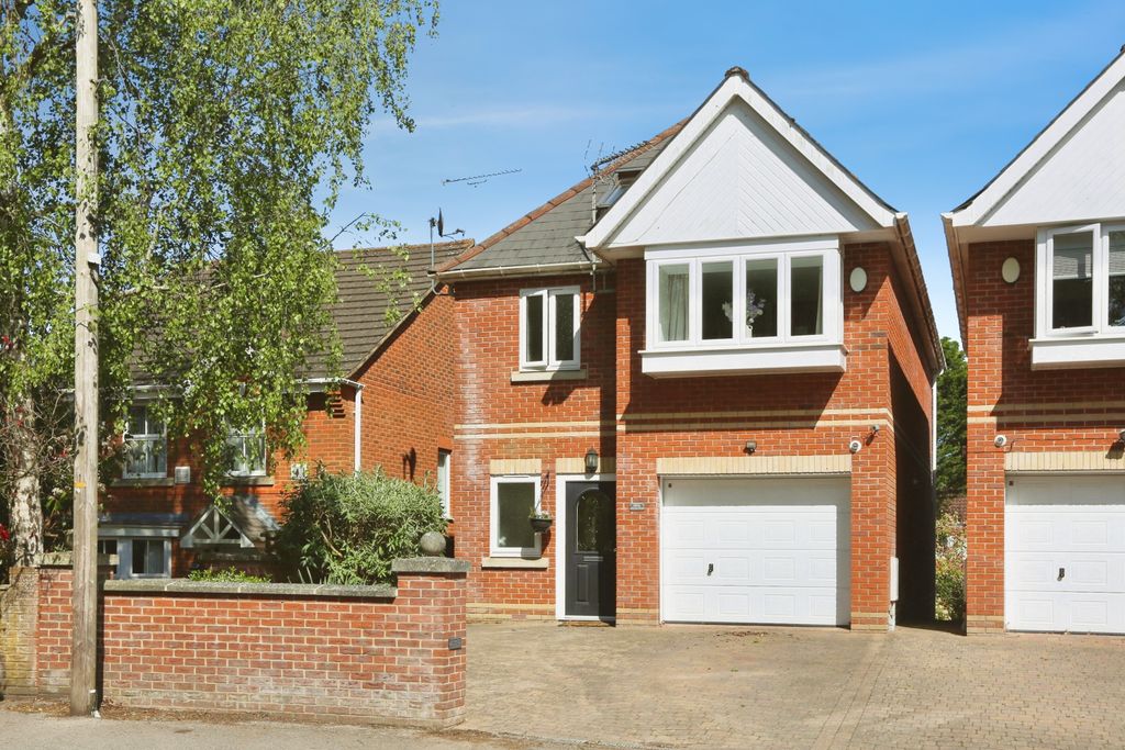 Property photo 1 of 20