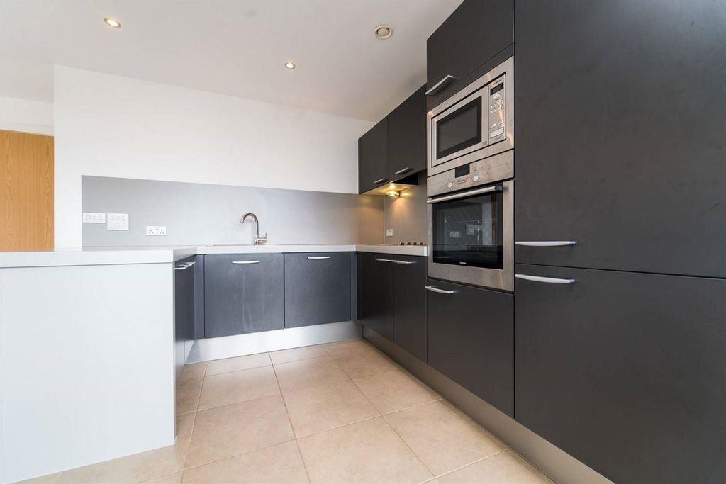 Property photo 2 of 16 Dsc03162.Jpg