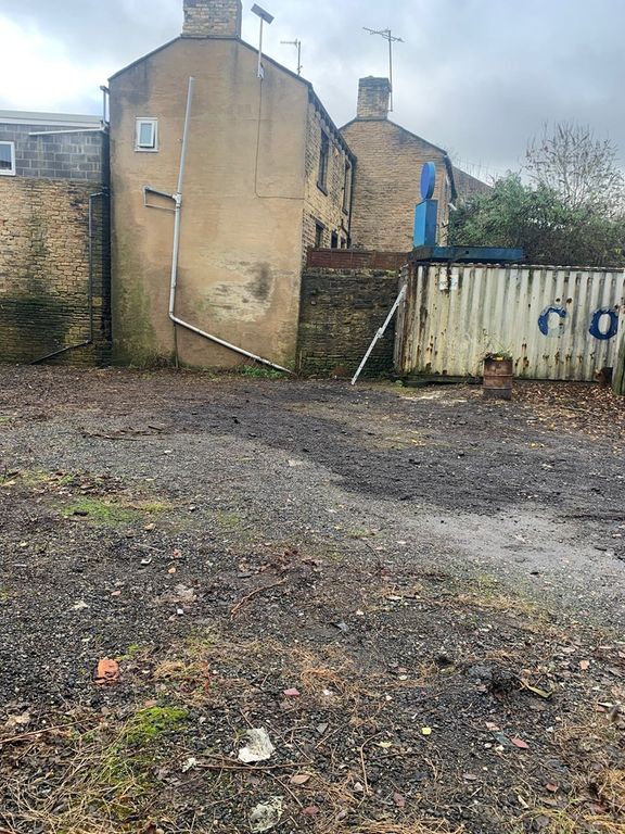 Property photo 2 of 10