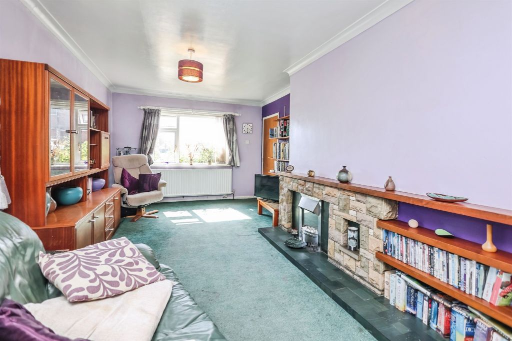 Property photo 3 of 16