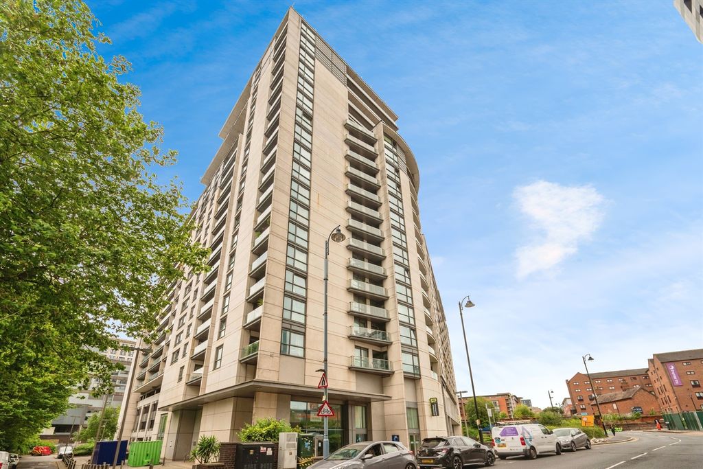 Property photo 1 of 26