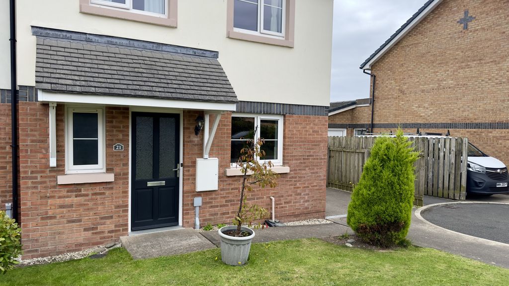 Property photo 2 of 13