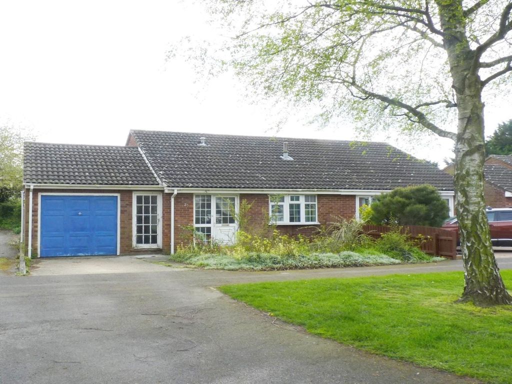 Property photo 1 of 4 Front.Jpg