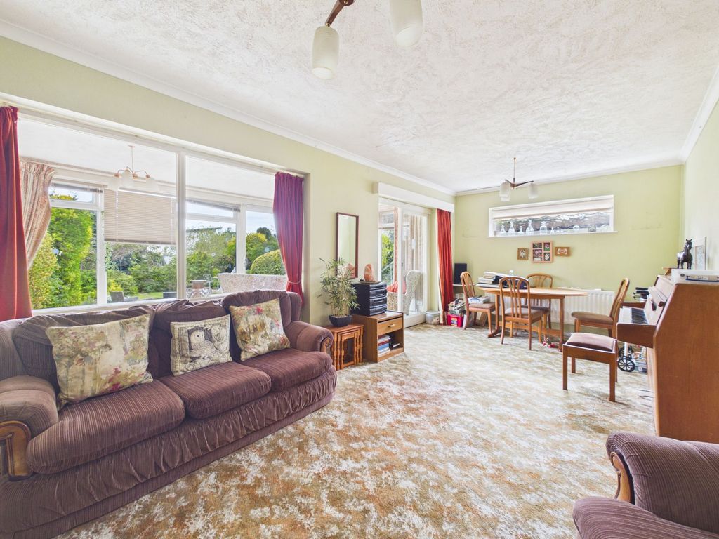 Property photo 3 of 21