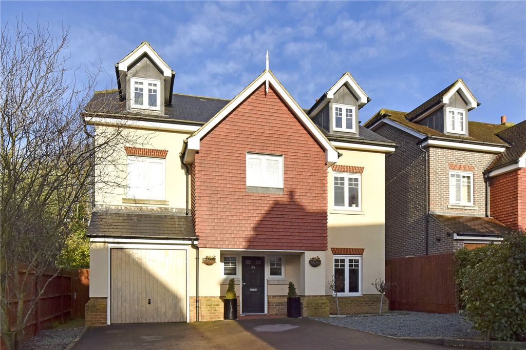 Property photo 1 of 10 External