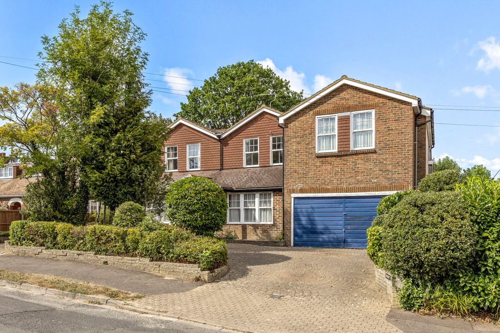 Property photo 1 of 23
