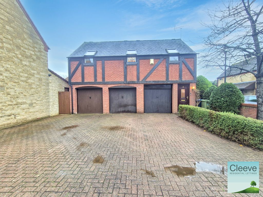 Property photo 1 of 12 1000086085