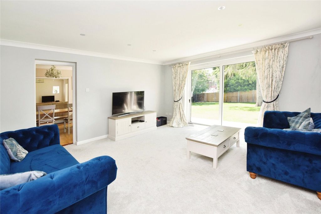 Property photo 3 of 24 Picture No. 09