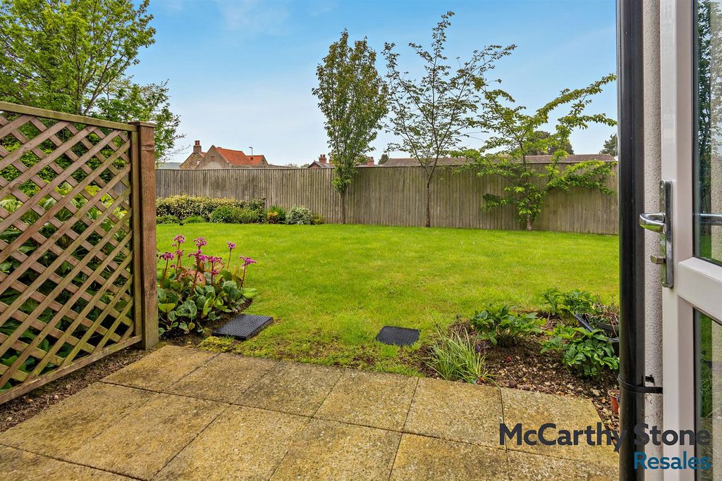 Additional image 15 of 1 bed flat for saleAlder View Court, 1A Newby Farm Road, Scarborough YO12