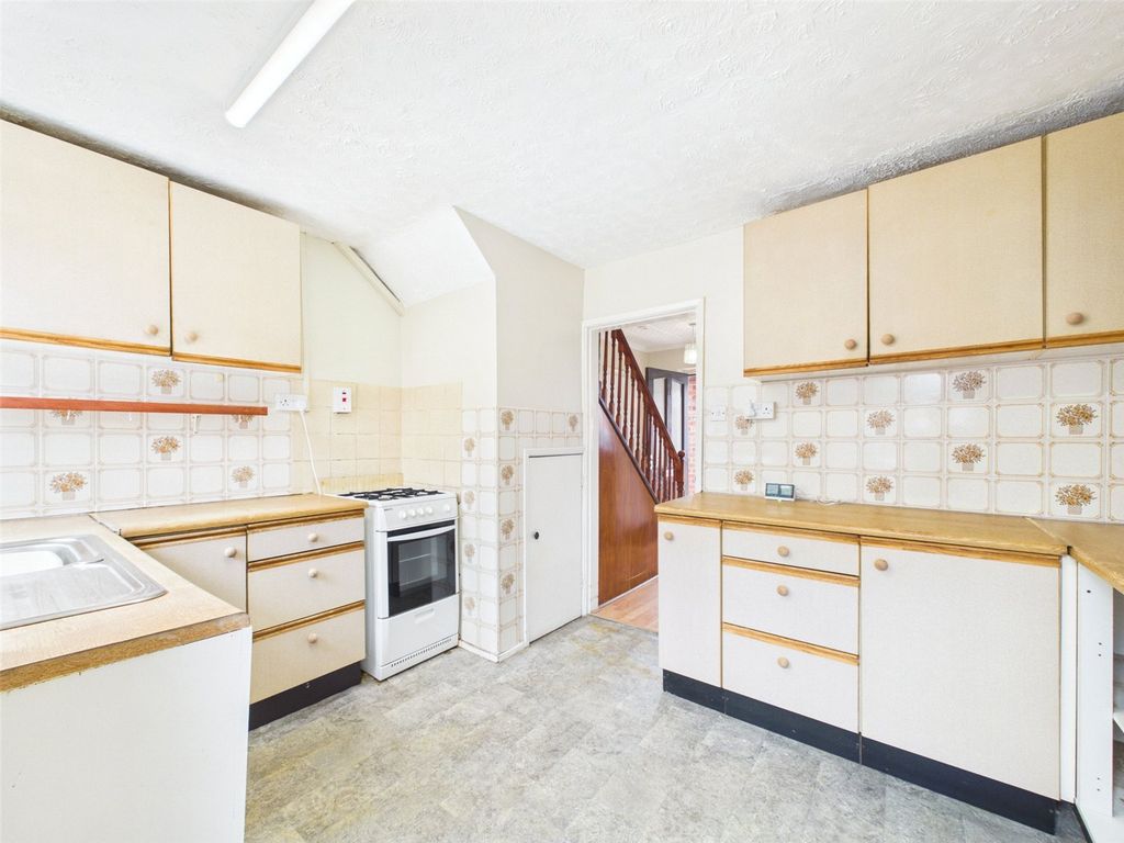 Property photo 2 of 16 Picture No. 22