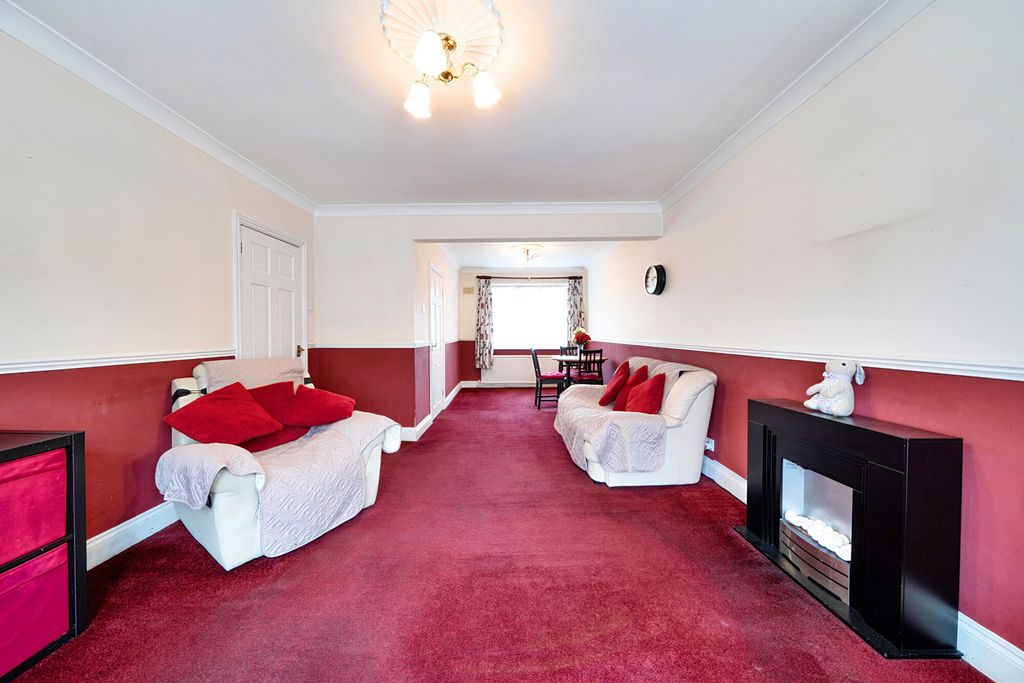 Property photo 2 of 14 1437278-1-69Cbe53...